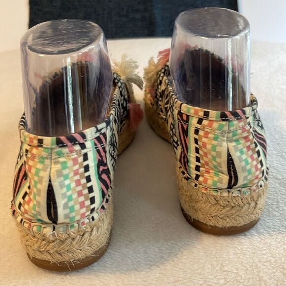 Crown Vintage Kalani Espadrilles - Picture 3 of 10